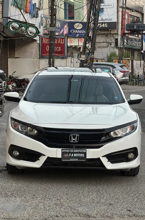 Honda Civic 2017 for Sale in Lahore Image-1