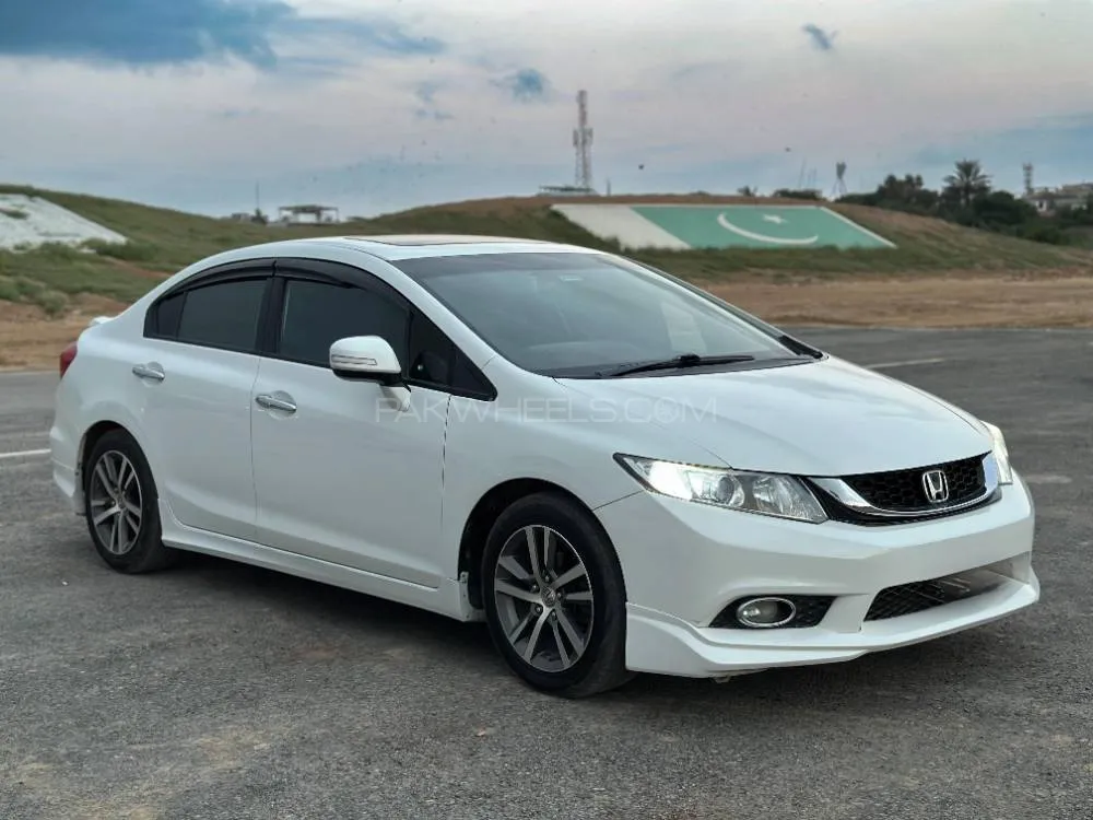 Honda Civic 2016 for Sale in Karachi Honda Civic 2016 for Sale in Karachi Image-1