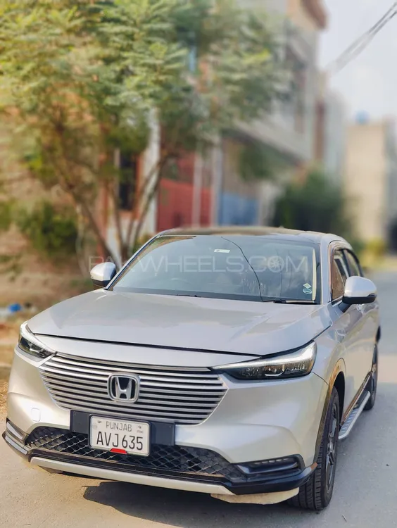 Honda HR-V 2025 for Sale in Lahore Image-1