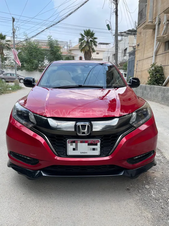 Honda Vezel 2016 for Sale in Karachi Image-1