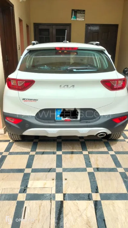 KIA Stonic 2024 for Sale in Lahore Image-1