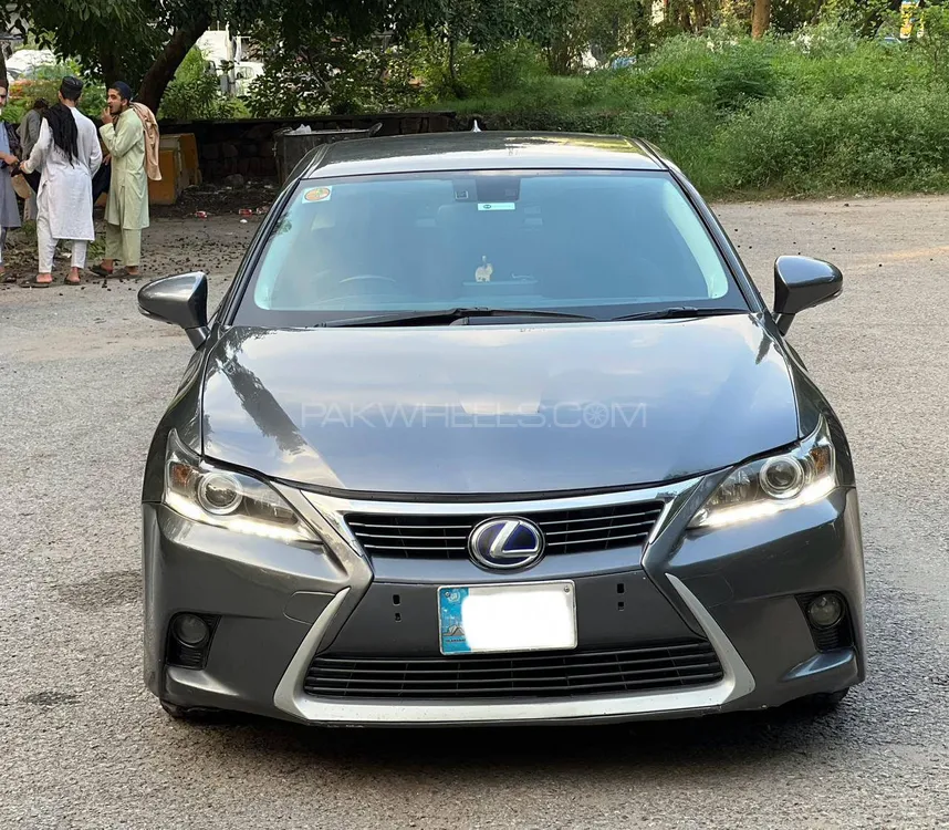 Lexus CT200h 2016 for Sale in Islamabad Image-1