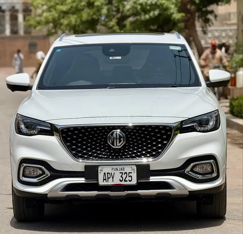 MG HS 2023 for Sale in Multan Image-1