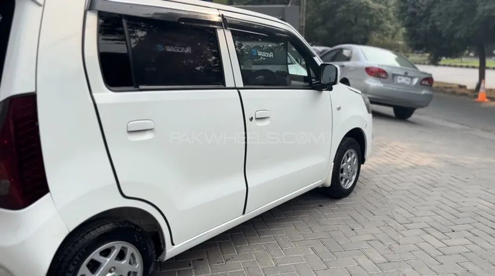 Suzuki Wagon R 2022 for Sale in Lahore Image-1