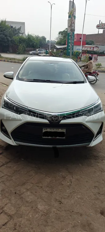 Toyota Corolla 2020 for Sale in Lahore Image-1