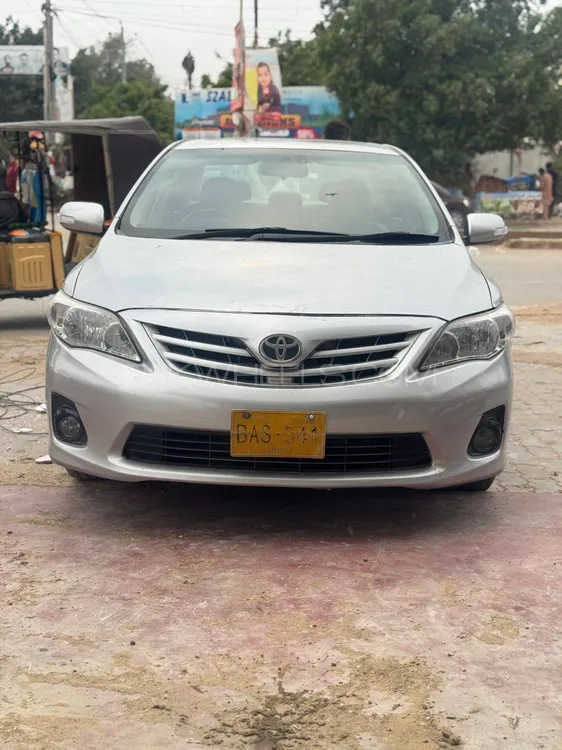 Toyota Corolla 2013 for Sale in Karachi Image-1