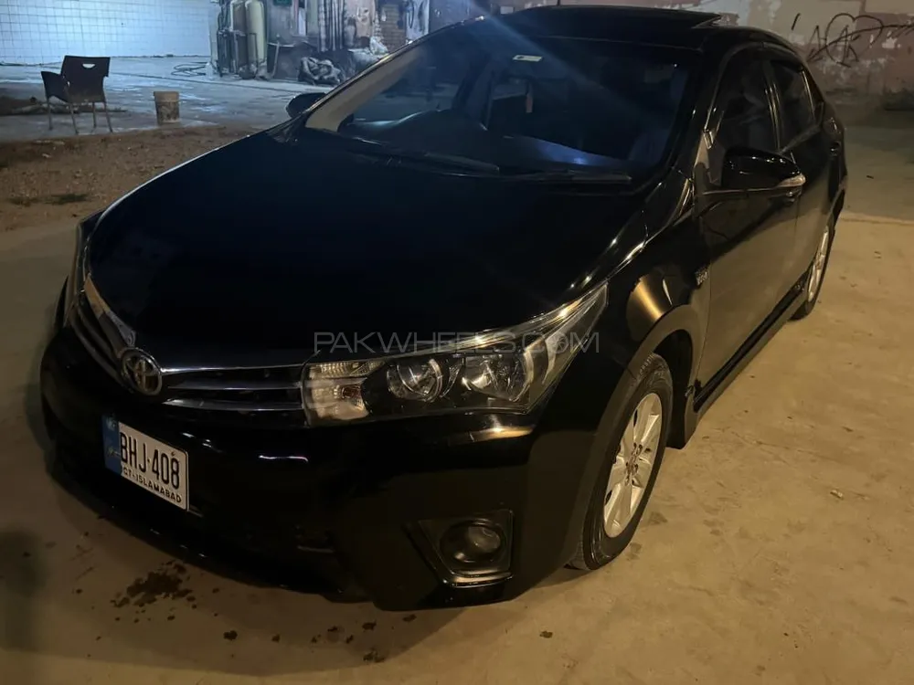 Toyota Corolla 2015 for Sale in Islamabad Image-1