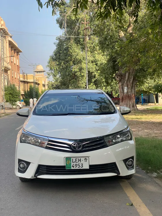 Toyota Corolla 2017 for Sale in Multan Image-1