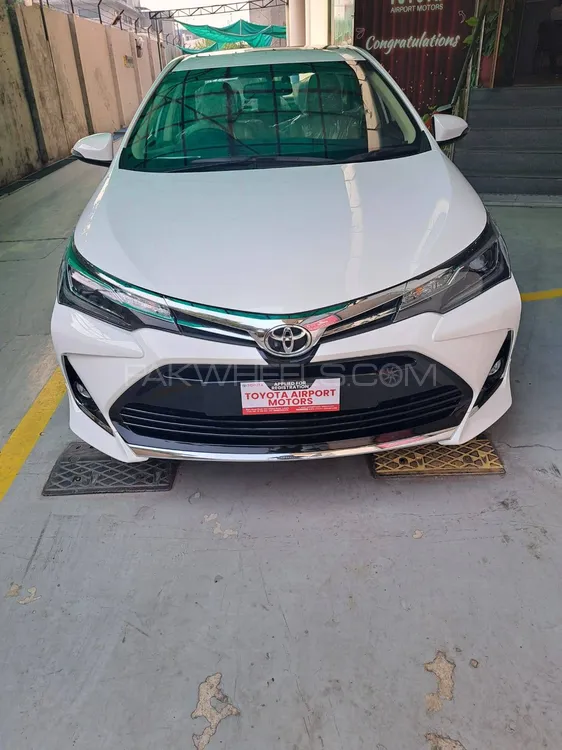 Toyota Corolla 2025 for Sale in Lahore Image-1