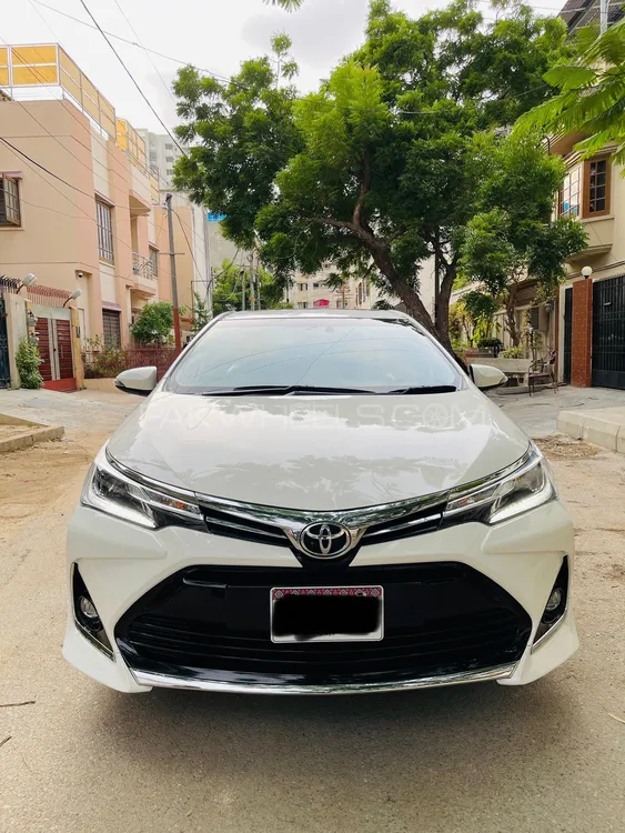 Toyota Corolla 2023 for Sale in Karachi Image-1