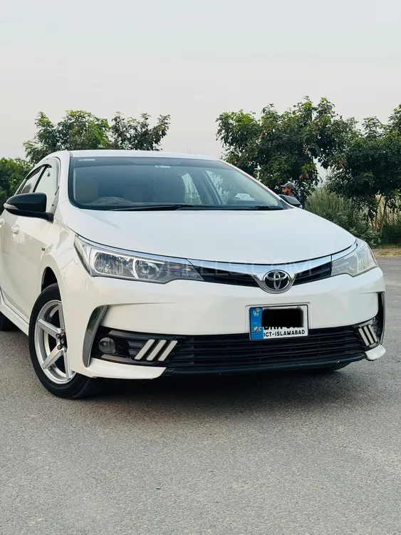 Toyota Corolla 2019 for Sale in Bhera Image-1