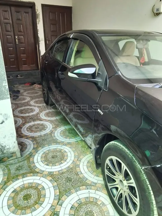 Toyota Corolla 2018 for Sale in Lahore Image-1