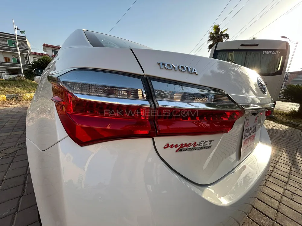 Toyota Corolla 2019 for Sale in Taxila Image-1