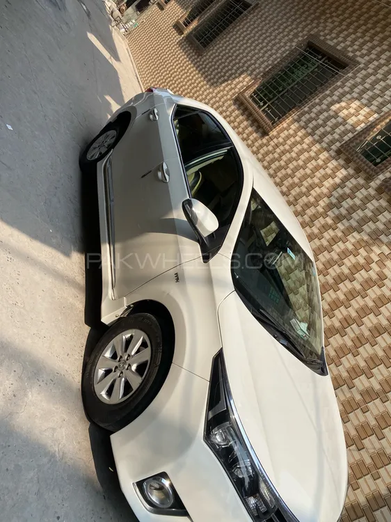 Toyota Corolla 2016 for Sale in Gujranwala Image-1