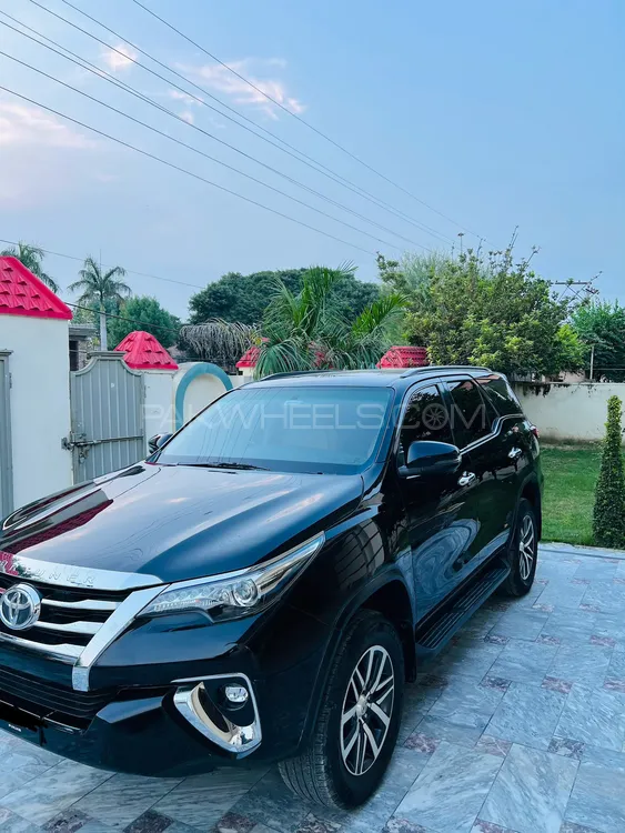 Toyota Fortuner 2020 for Sale in Gujrat Toyota Fortuner 2020 for Sale in Gujrat Image-4