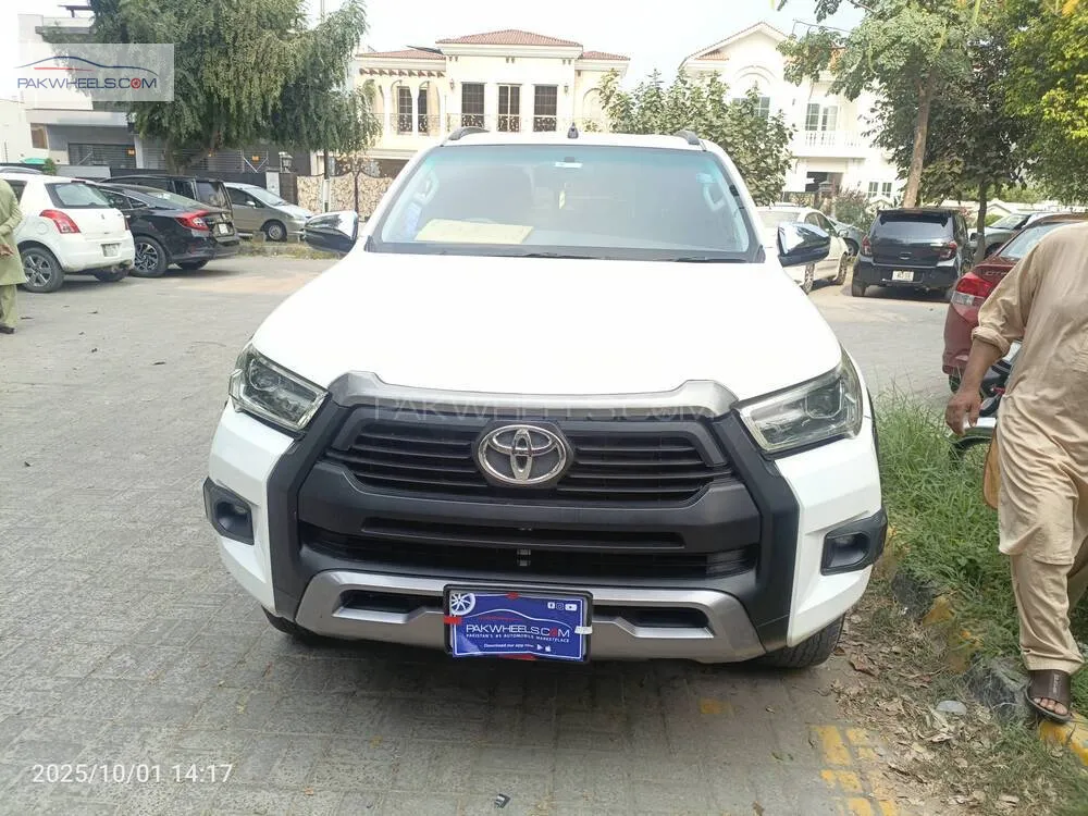 Toyota Hilux 2022 for Sale in Lahore Image-1