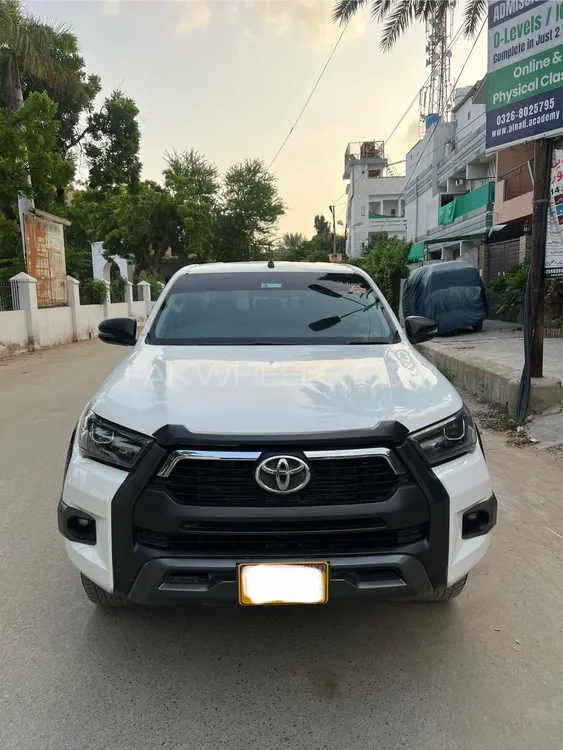 Toyota Hilux 2019 for Sale in Karachi Image-1