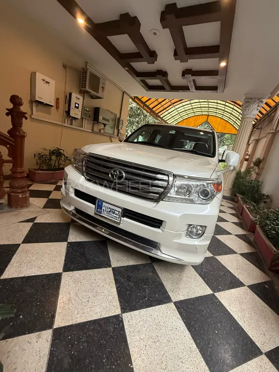 Toyota Land Cruiser 2013 for Sale in Peshawar Image-1