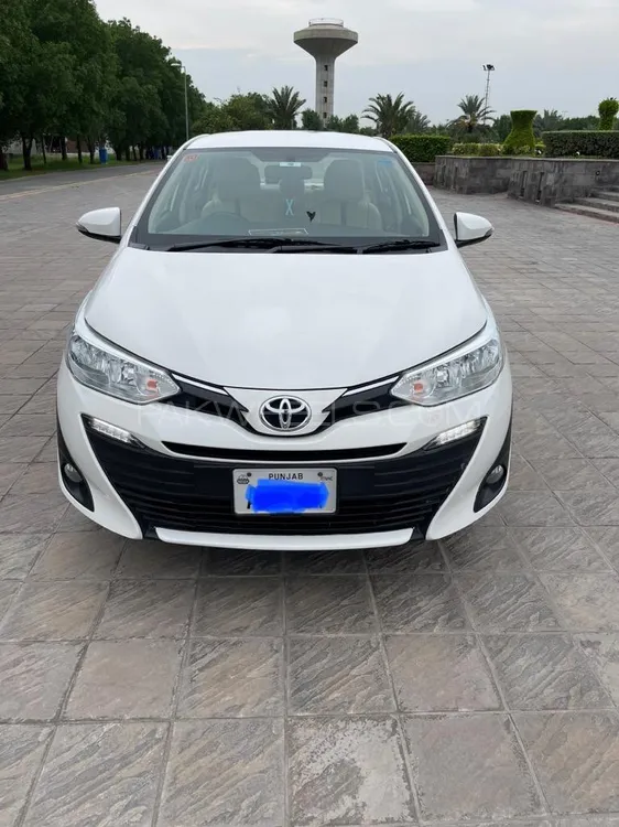 Toyota Yaris Sedan 2020 for Sale in Lahore Image-1