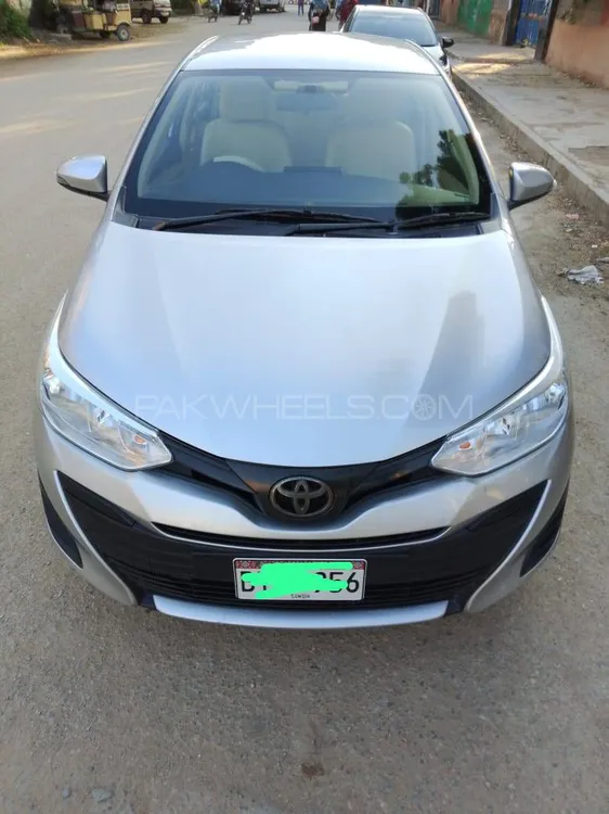 Toyota Yaris Sedan 2023 for Sale in Karachi Image-1