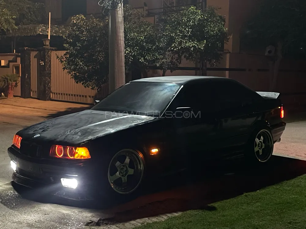 BMW 3 Series 1993 for Sale in Multan Image-1