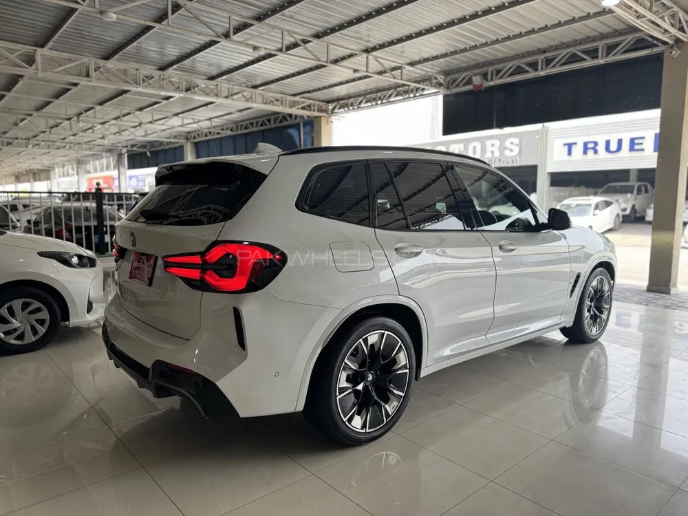BMW iX3 2021 for Sale in Peshawar BMW iX3 2021 for Sale in Peshawar Image-5
