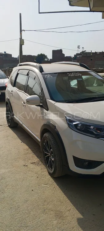 Honda BR-V 2019 for Sale in Lahore Image-1