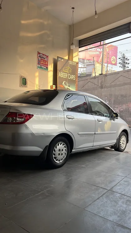 Honda City 2005 for Sale in Multan Image-1