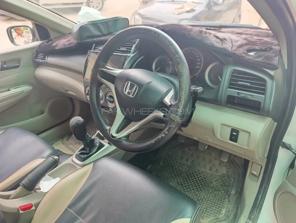 Honda City 2017 for Sale in Karachi Honda City 2017 for Sale in Karachi Image-5