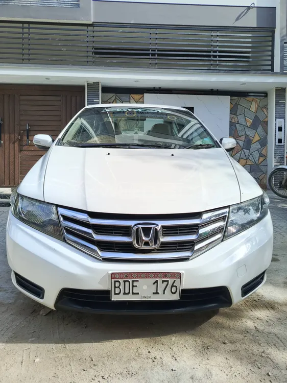 Honda City 2015 for Sale in Karachi Image-1