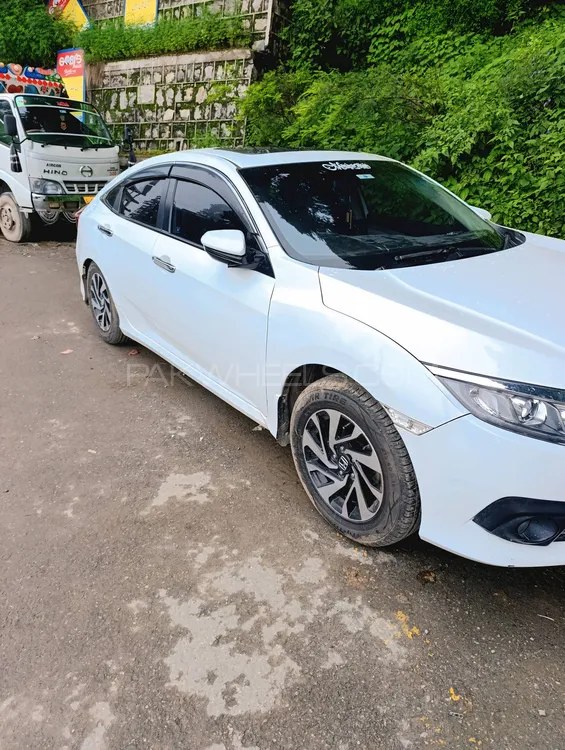 Honda Civic 2018 for Sale in Chishtian Image-1