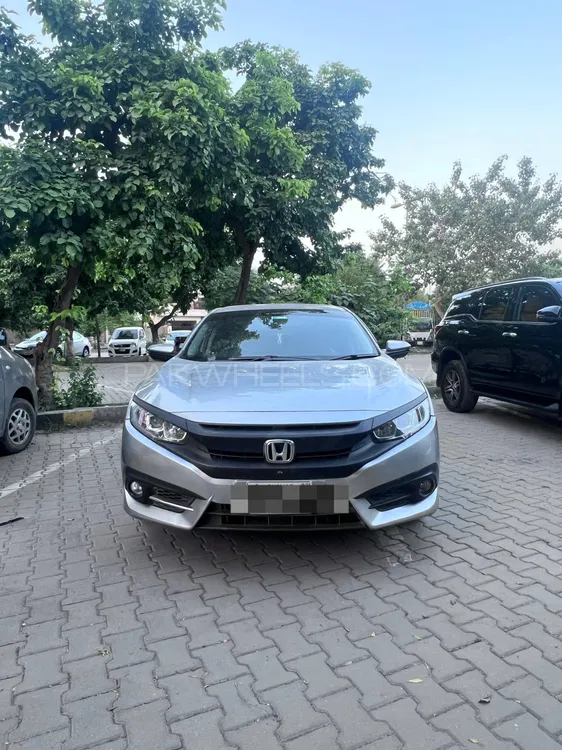 Honda Civic 2018 for Sale in Lahore Image-1