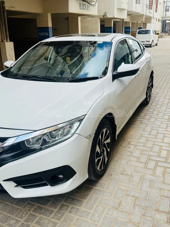 Honda Civic 2019 for Sale in Hyderabad Image-1