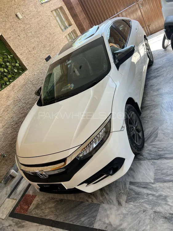 Honda Civic 2020 for Sale in Mardan Image-1