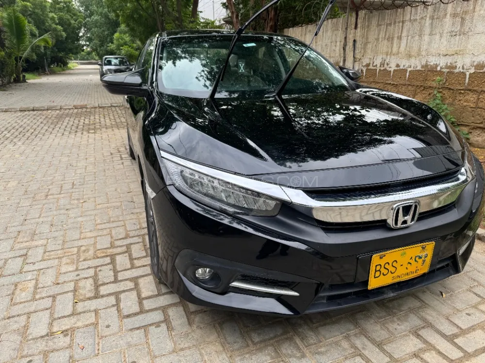 Honda Civic 2020 for Sale in Karachi Image-1