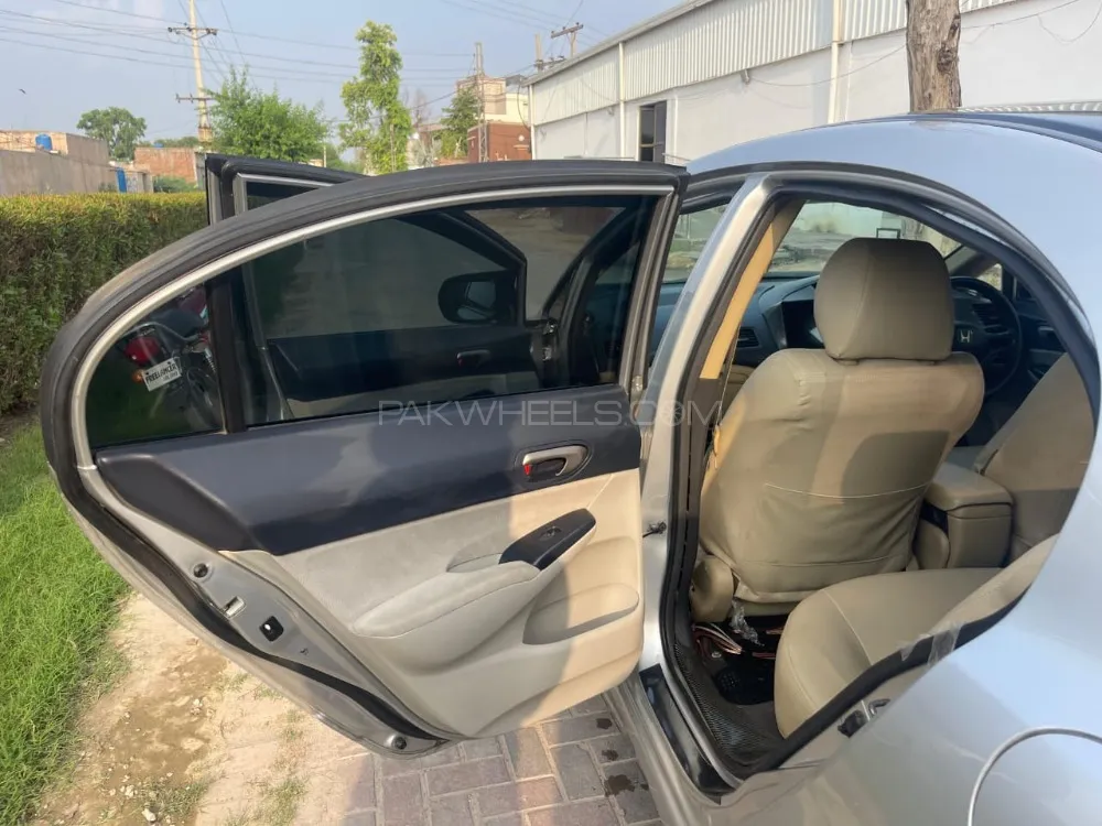 Honda Civic 2012 for Sale in Kamalia Honda Civic 2012 for Sale in Kamalia Image-10