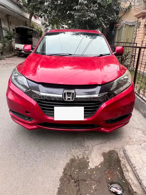 Honda Vezel 2016 for Sale in Lahore Image-1