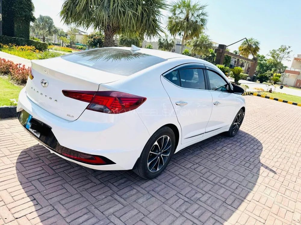 Hyundai Elantra 2022 for Sale in Gujranwala Image-1