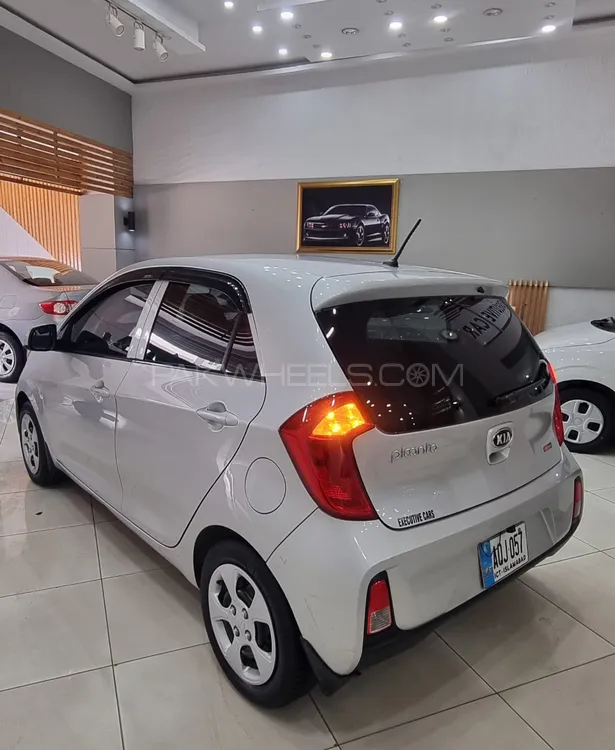 KIA Picanto 2021 for Sale in Peshawar KIA Picanto 2021 for Sale in Peshawar Image-2