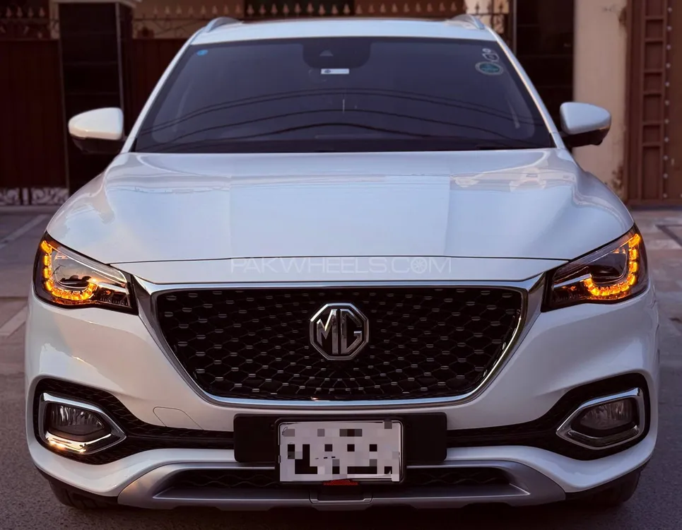 MG HS 2025 for Sale in Lahore Image-1