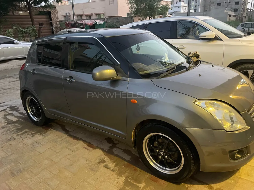 Suzuki Swift 2010 for Sale in Karachi Image-1