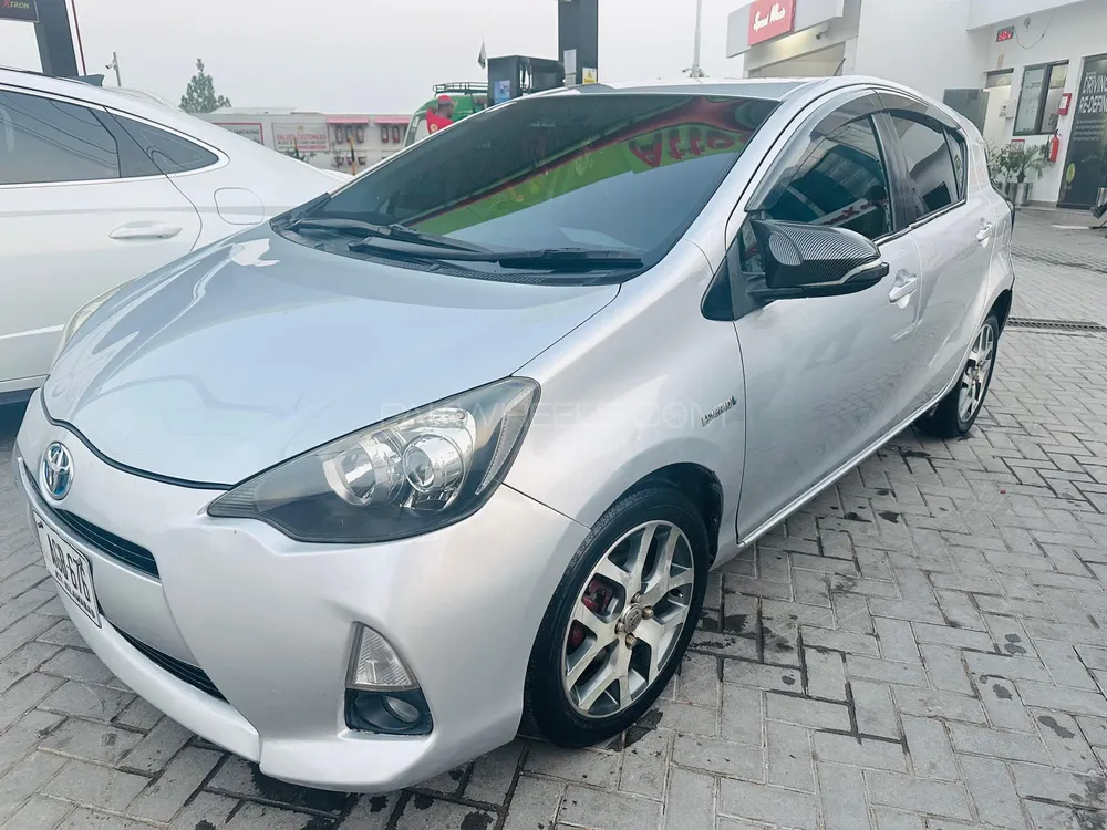Toyota Aqua 2012 for Sale in Islamabad Image-1