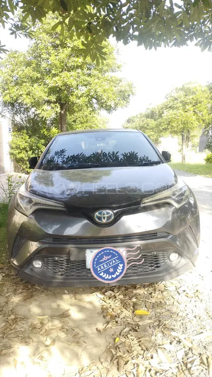 Toyota C-HR 2017 for Sale in Faisalabad Image-1