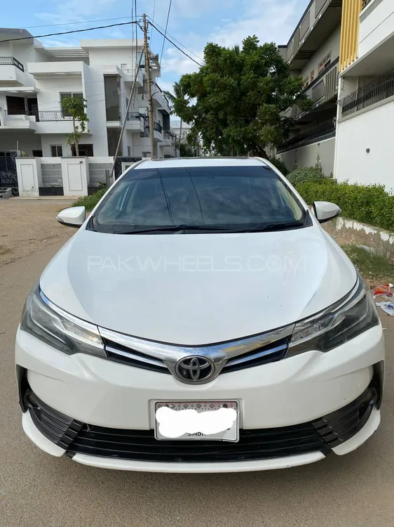 Toyota Corolla 2018 for Sale in Karachi Image-1
