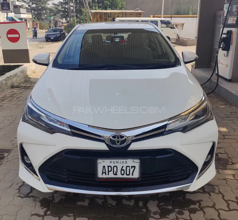 Toyota Corolla 2023 for Sale in Gujrat Image-1