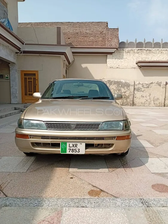 Toyota Corolla 2000 for Sale in Akora khattak Image-1