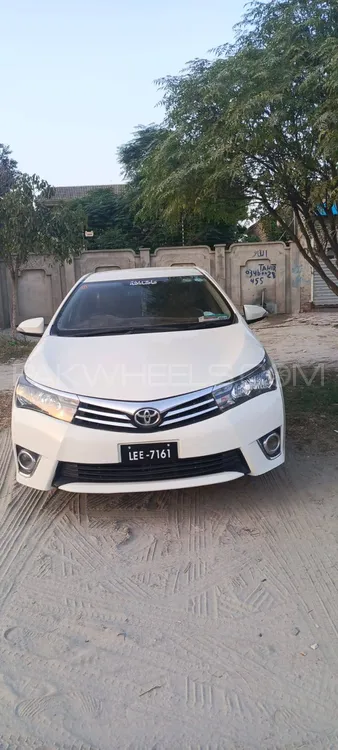 Toyota Corolla 2015 for Sale in Chowk azam Image-1