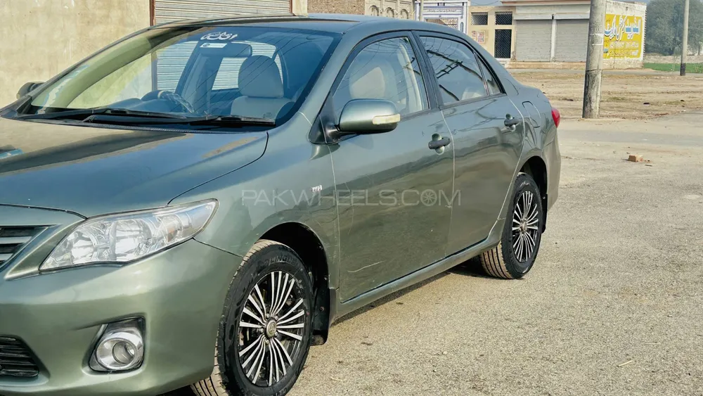 Toyota Corolla 2012 for Sale in Multan Image-1