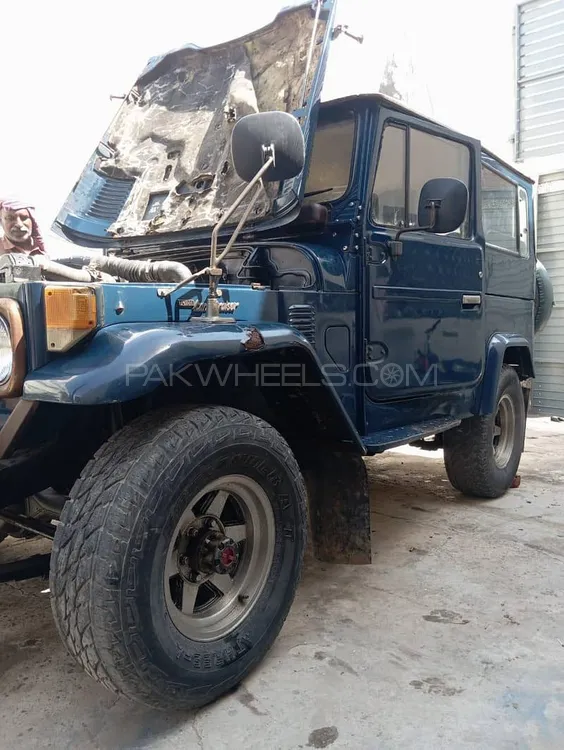 Toyota Fj Cruiser 1983 for Sale in Faisalabad Image-1