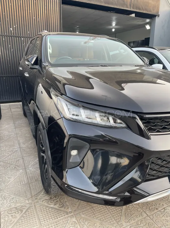 Toyota Fortuner 2018 for Sale in Islamabad Image-1